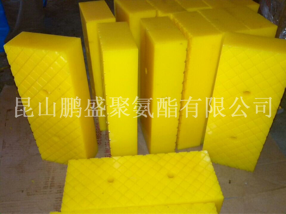 非標(biāo)異形件